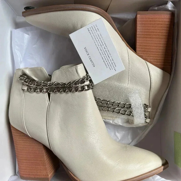 NEW Vince Camuto Gallzy Baby Kid Leather Pointed Toe Double Chain Ankle Size 9 - Picture 7 of 16